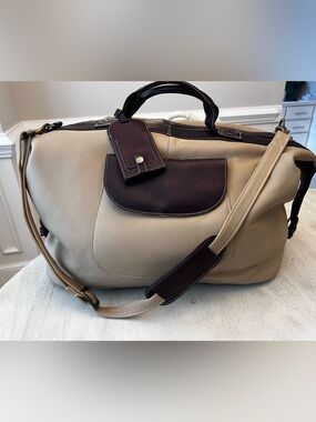 Latico Two-Tone Leather Large Weekender Duffle Carryon Bag - Beige and Brown